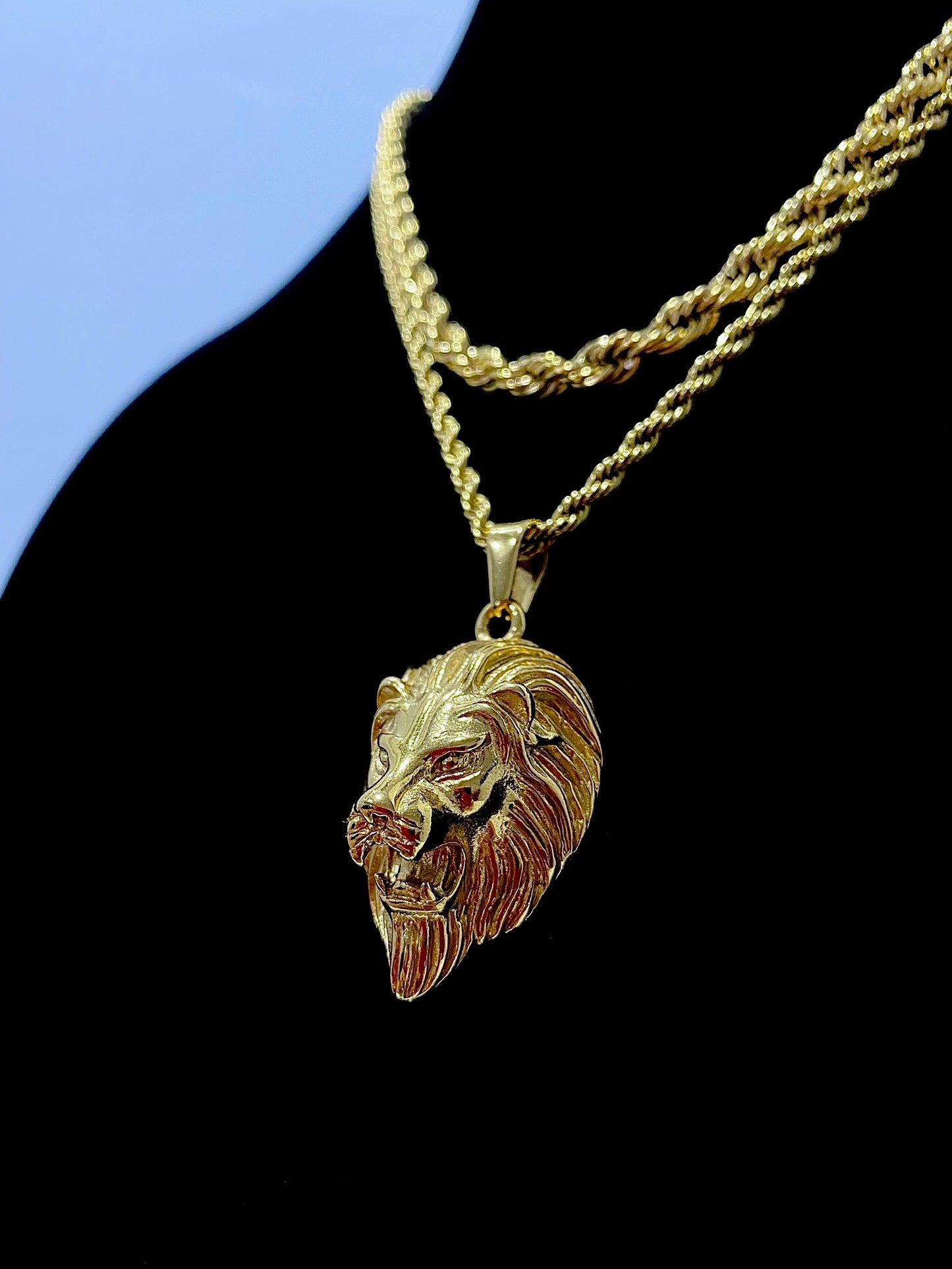 Lion Head Pendant