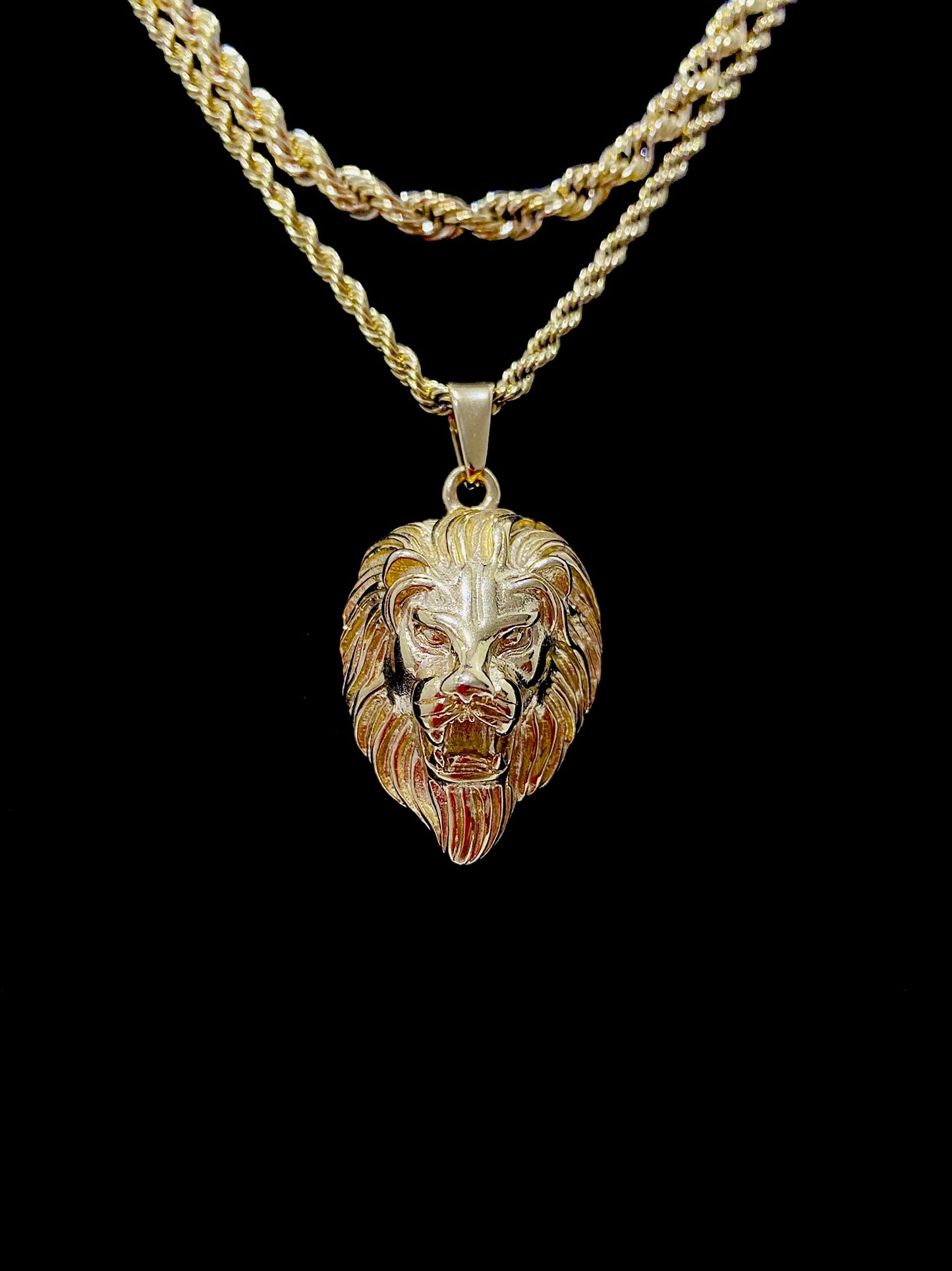 Lion Head Pendant